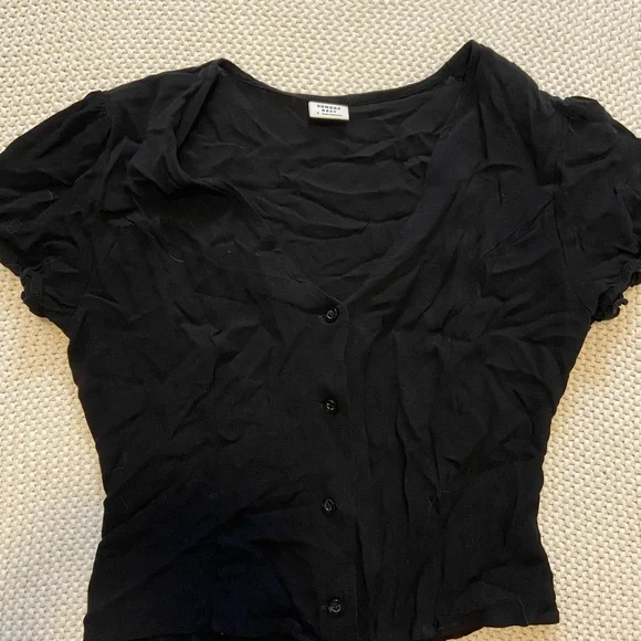 Sunday Best | Black Button-Up Top / Taryn blouse - Picture 3 of 5